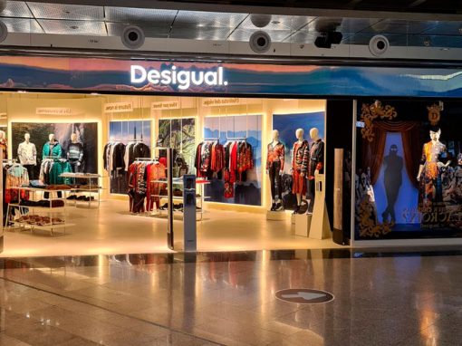 Tienda DESIGUAL centro comercial principado en Oviedo